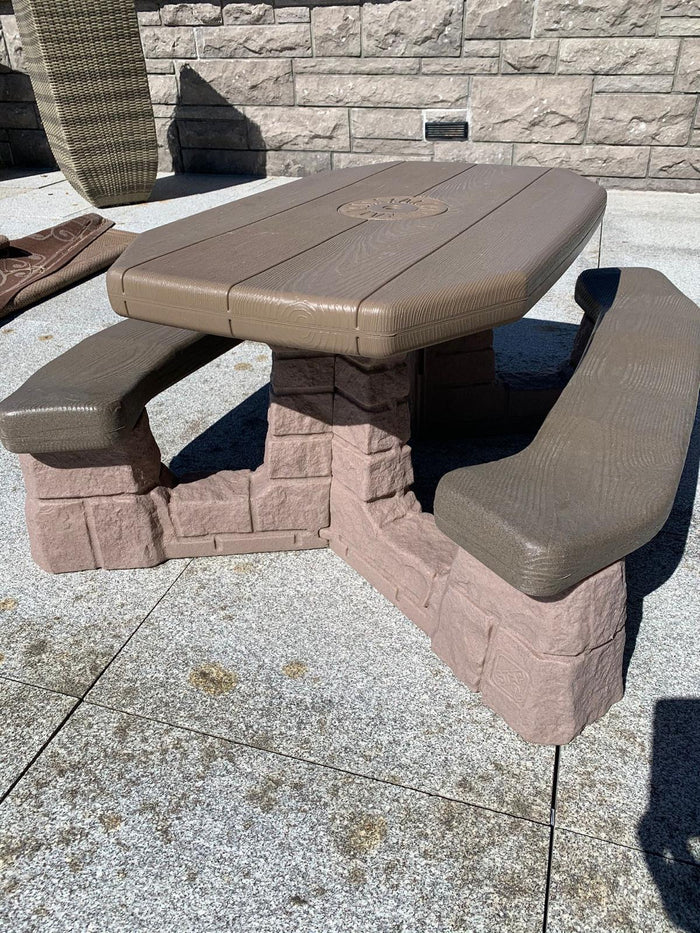 Outdoor Plastic Kid Picnic Bench