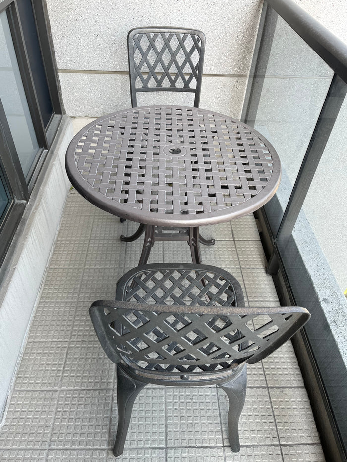 Wrought Iron Patio Bistro Set from Hauser