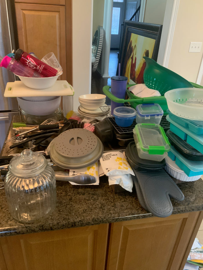 Assorted Kitchen Items Lot