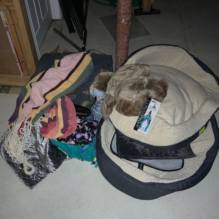 Dog Bed & Blanket Lot
