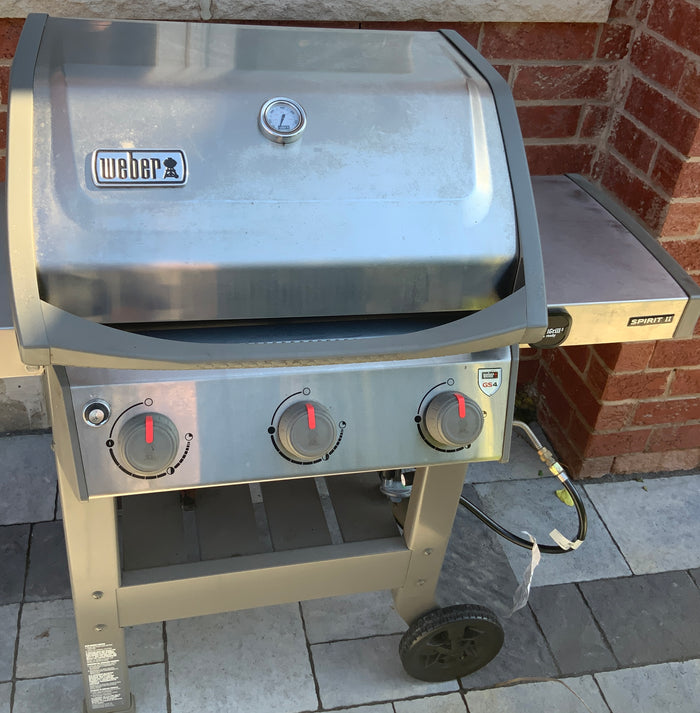 Weber Spirit 2- 3 Burner Natural Gas BBQ