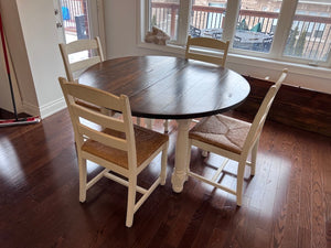 Country Chic Style Round Dining Table + 4 Chairs (+ extra leaf)
