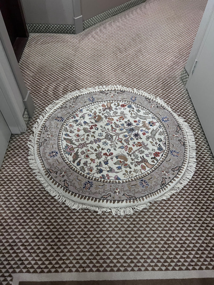 Round 100% Wool Area Rug