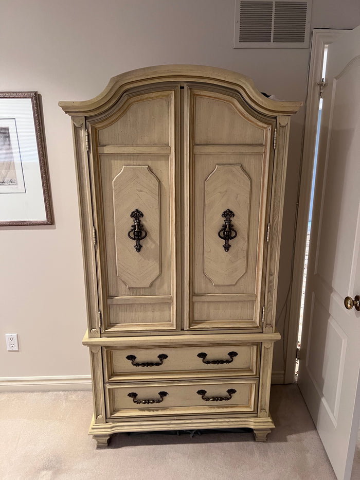 Vintage 'Stanley Furniture' Armoire