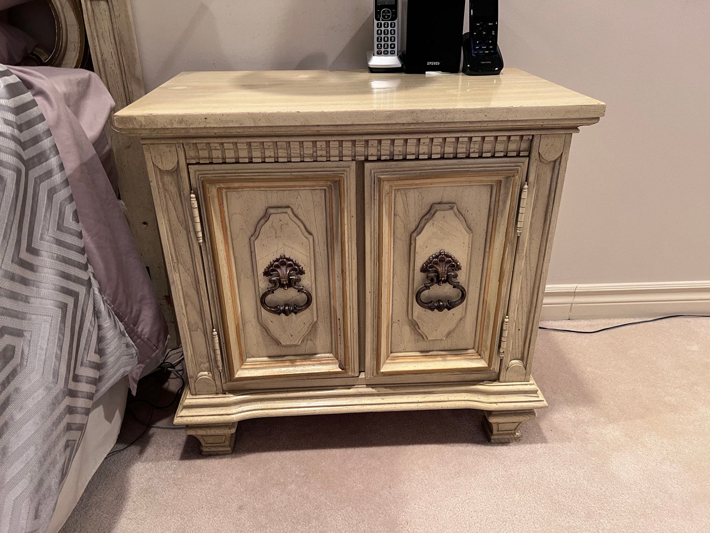 Pair of Vintage Stanley Furniture Nightstands Sell My Stuff