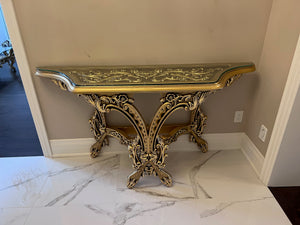 'Paradise Home Decor Furniture' Gold Wood Carved Console Table