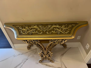 'Paradise Home Decor Furniture' Gold Wood Carved Console Table