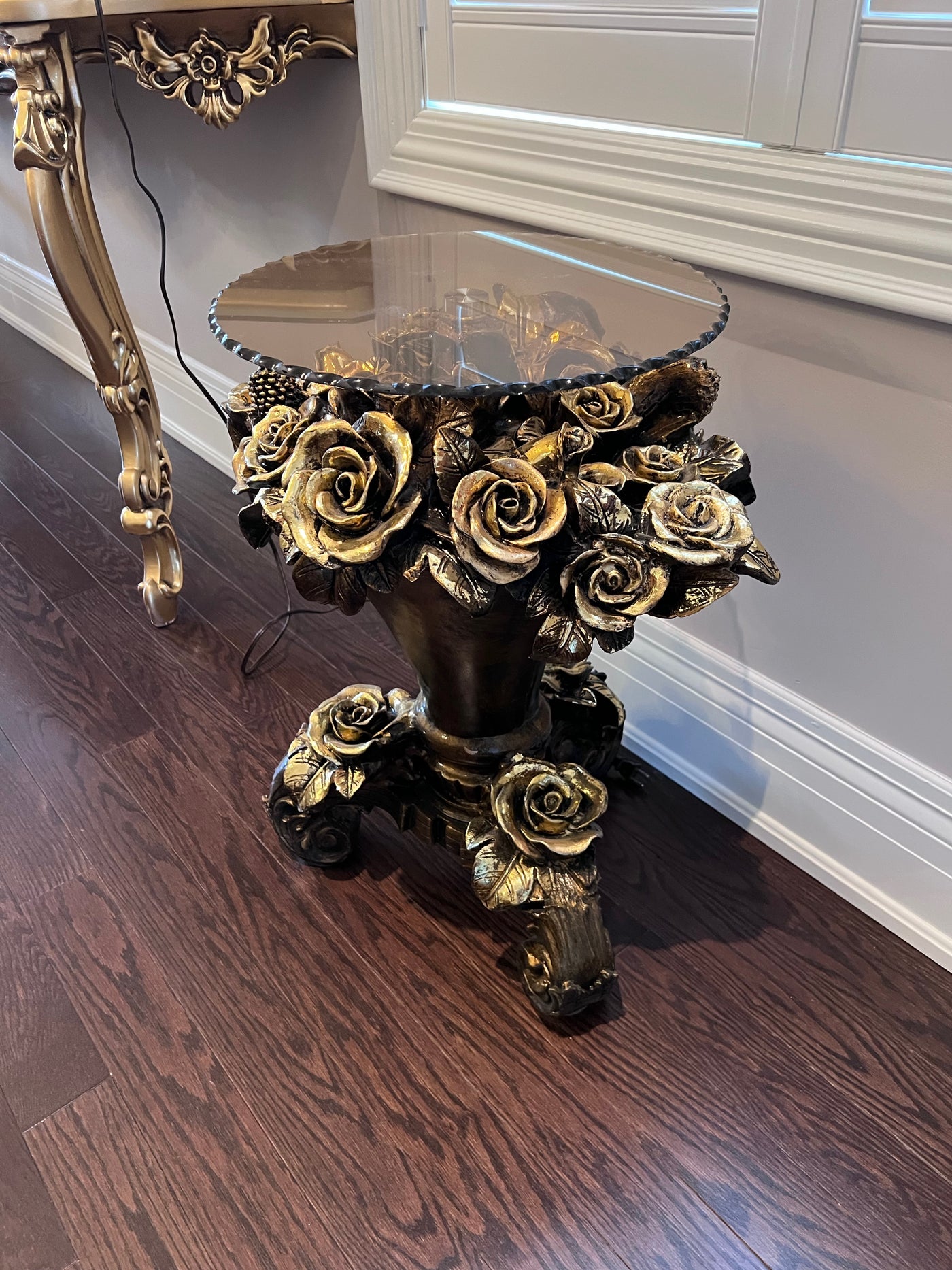 Gold Wood Roses, Glass Top Accent Table – Sell My Stuff Canada - Canada ...