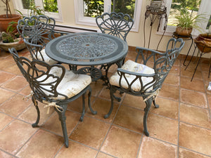 Outdoor/Indoor Cast Aluminum Bistro Table + 4 Chairs