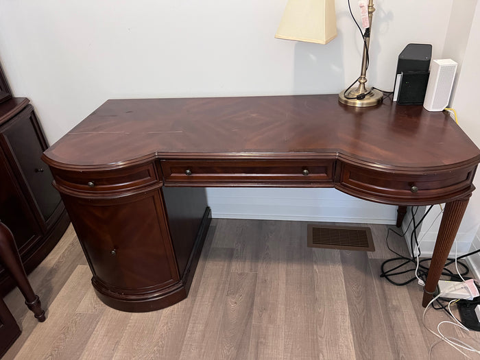 Bombay Company Desk # 1