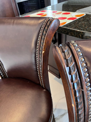 4 Ashley Furniture North Shore Counter Height Bar Stools