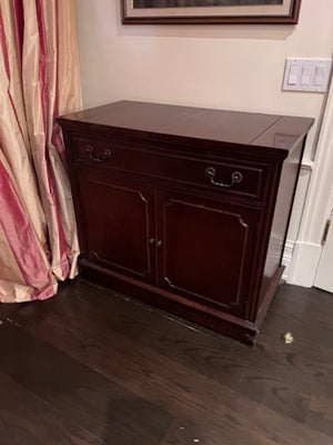 'Knechtel' Server