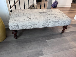 Bombay Company White Scripture Bench