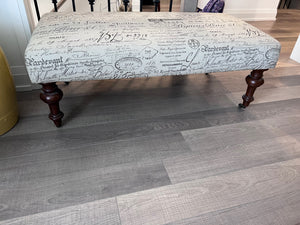 Bombay Company White Scripture Bench