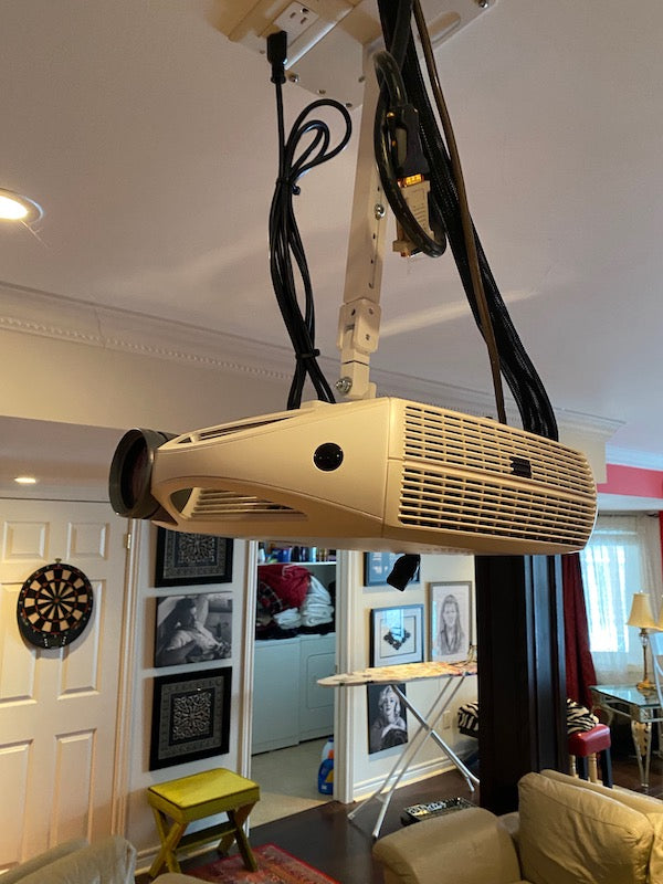 Toshiba Projector Model TDP-MT800