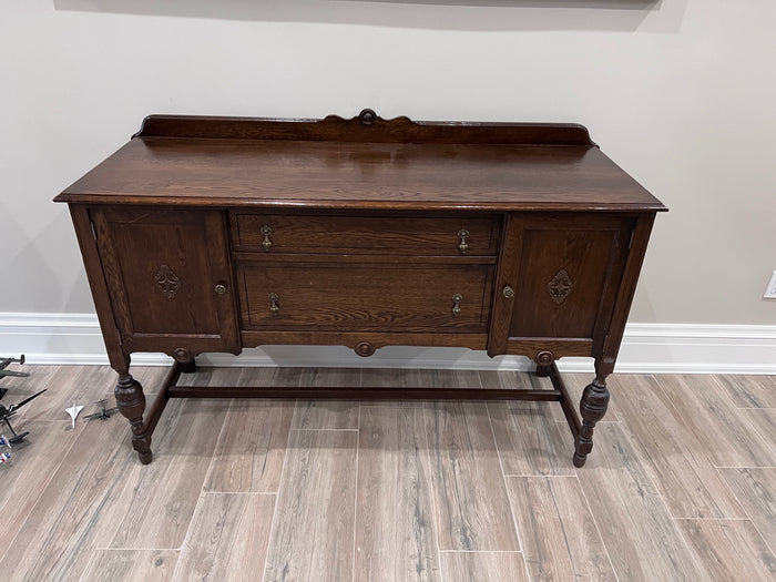 Dining Room Hutch/Sideboard