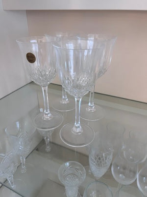 4 Capri Crystal Wine Glasses