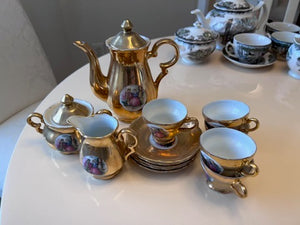 'Foreign China' Gold Tea Set