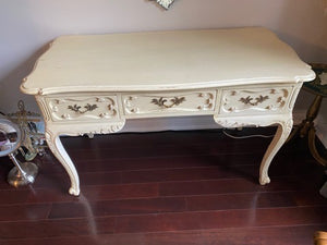 White Painted Traditional Desk