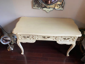 White Painted Traditional Desk