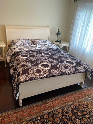 Ethan Allen White Queen Bed Frame