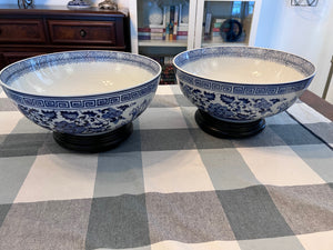 Pair of Bombay Company Large Bowls on Stands
