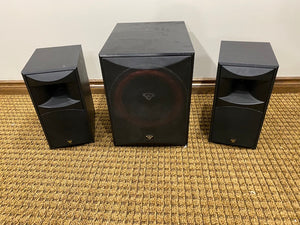 2 Cerwin-Vega! CLSC-6 Speakers + Cerwin-Vega! CLS-12S Centre Speaker
