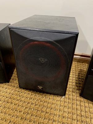 2 Cerwin-Vega! CLSC-6 Speakers + Cerwin-Vega! CLS-12S Centre Speaker