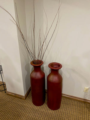 2 Red Vases