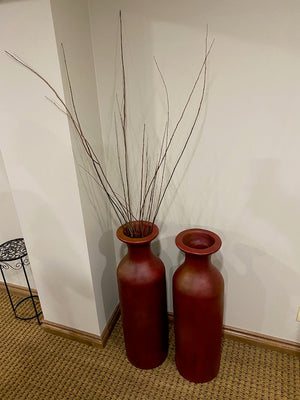 2 Red Vases