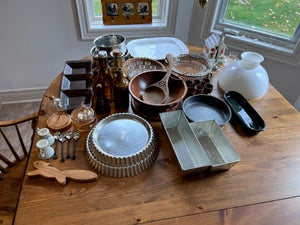 Miscellaneous Kitchenware/Decor Lot
