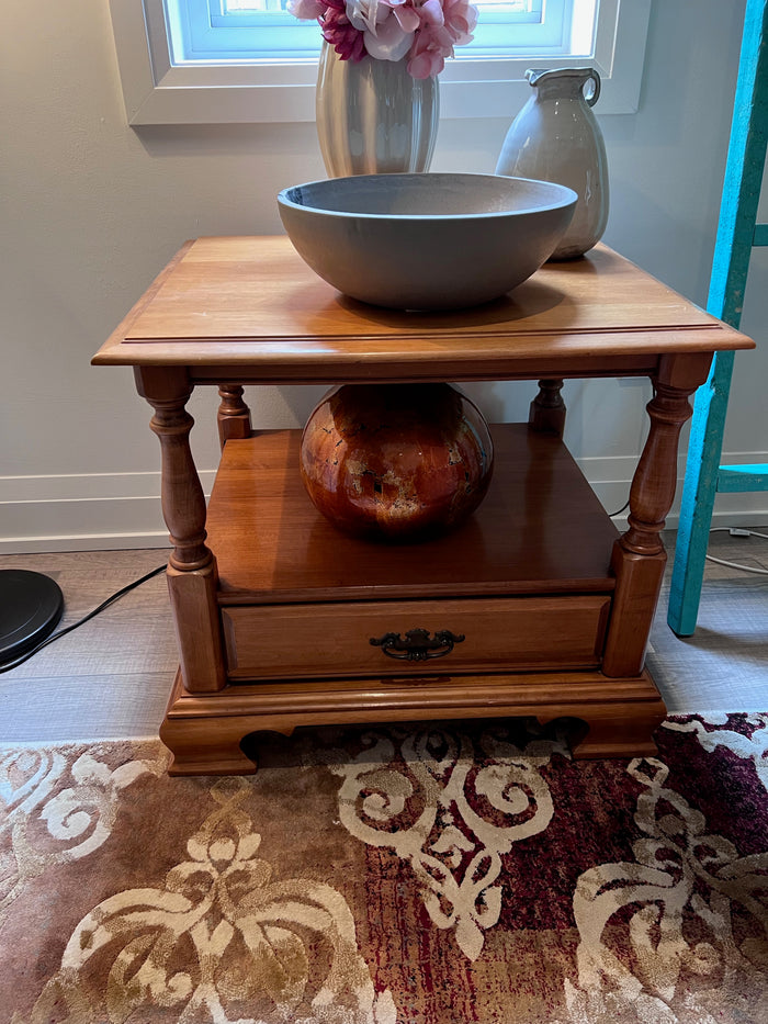 2 Vintage Roxton Side Tables
