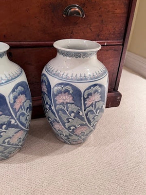 2 Porcelain Vases