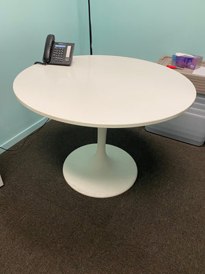 IKEA Docksta White Round Table