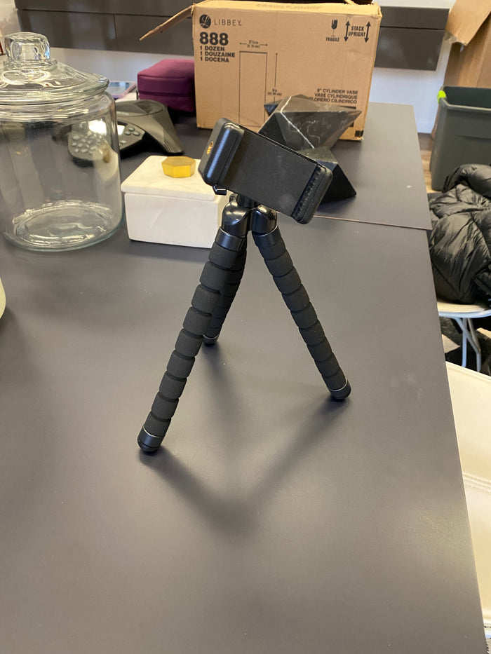 Smartphone Tripod (*9 Available)