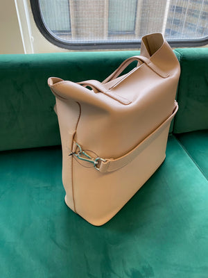 Away The Longitude Tote in Pink Leather (BRAND NEW)