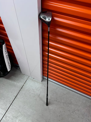 Titleist 975J-VS 9.5° Pro Titanium Driver Right Hand R Flex Graphite Shaft