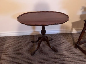 "Holland House Furniture"- Oval Scalloped Tilting Table