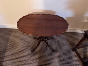 "Holland House Furniture"- Oval Scalloped Tilting Table