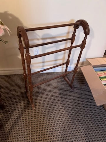 Antique Quilt Rack Sell My Stuff Canada Canada s Content and Estate Sale Specialists