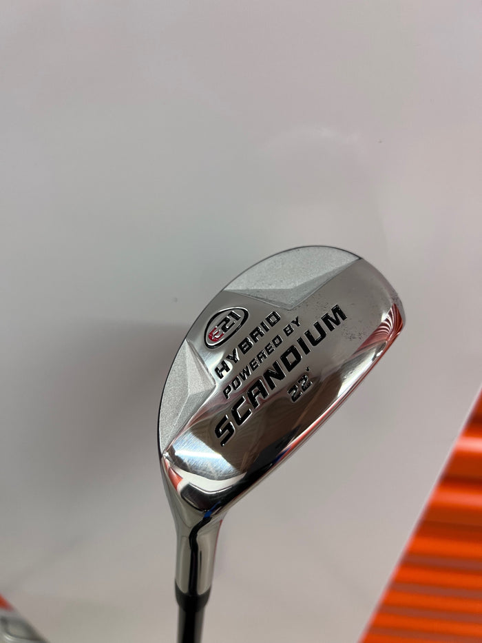 E21 Hybrid Powered by Scandium 22 Degree, Right Hand, Graphite Shaft, Stiff Flex