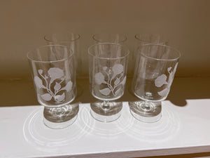 Lot of 6 Glasses