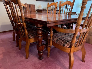 "Singer Furniture" Solid Wood Dining Table + 6 Chairs