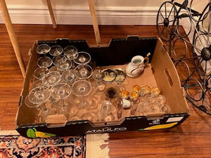 Box of Miscellaneous Glassware