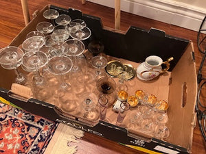 Box of Miscellaneous Glassware