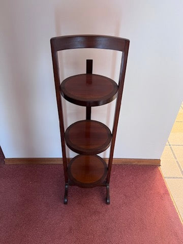 Small Collapsable Shelf