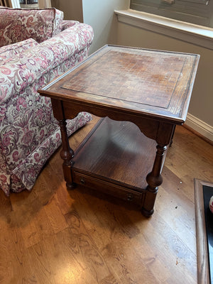 Ethan Allen Side Table, w/Drawer