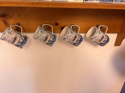 4 ROYAL DOULTON FINE CHINA "AFTERNOON TEA" Expressions CUP by Philippa Mitchell