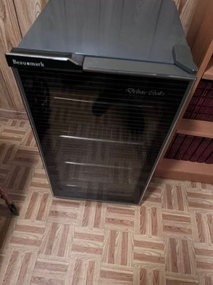 Beaumark Deluxe Cooler Wine Fridge