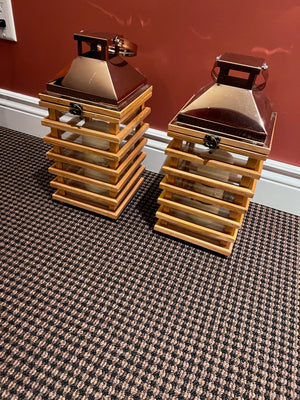 Pair of Lanterns Decor
